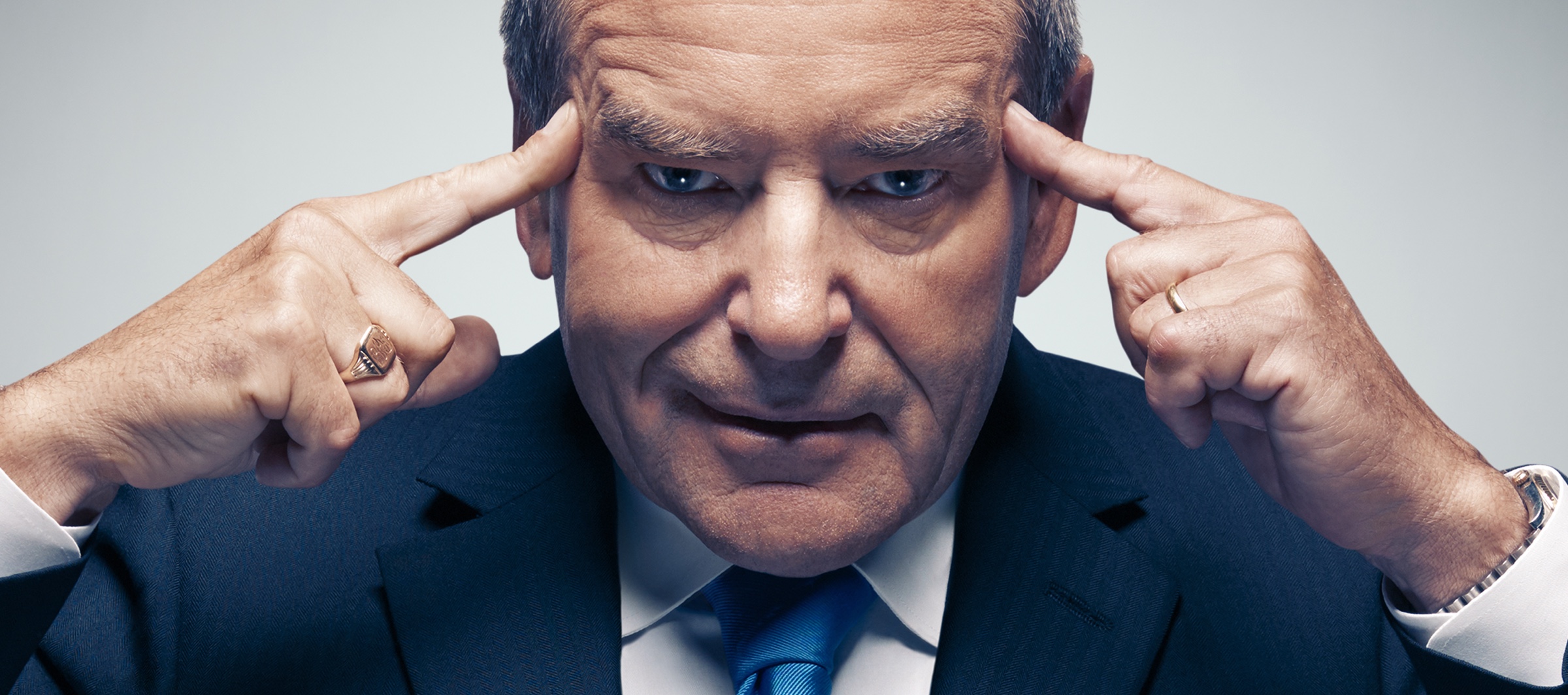 Jeff Stelling Soccer Saturday Super 6 Presenter